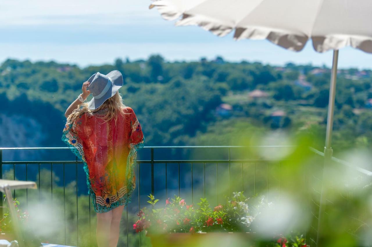 Da Zia Adele Hotell Agerola Eksteriør bilde